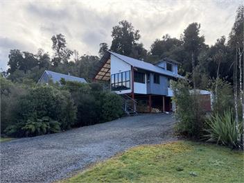 Deep Lead House -