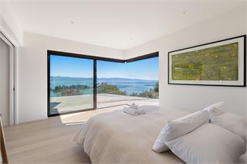 Porto Sanctuary | Tranquil Coastal Luxury with Sweeping Views - 