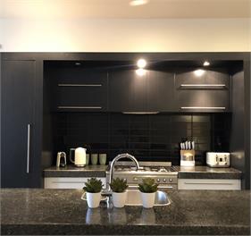 Bond Street Apartment Luxury 3-Bedroom - Dunedin