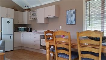 Woodburn Cottage - Wellington