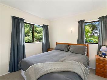 Spacious Lake Tarawera Retreat – Ideal for Groups, Families & Team Getaways - Rotorua