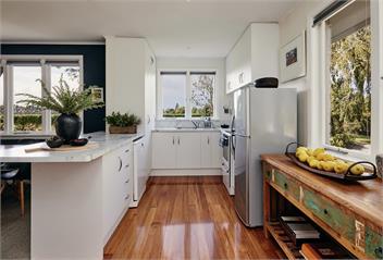 Luxury Vineyard Holiday House - Blenheim