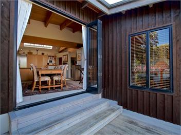 Kauawhi Lodge (Bachcare) - Acacia Bay