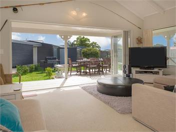 Best at The Beach (Bachcare) - Whangamata