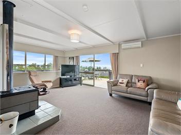Taupo Panorama (Bachcare) - Taupo Central