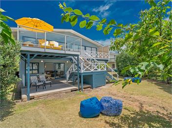 Captains Bach at Cooks (Bachcare) - Cooks Beach