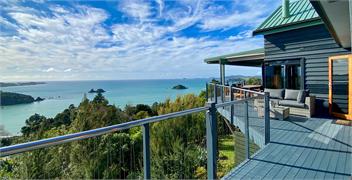 Te Koha: Luxury hillside beach residence @ Te Ngaere Bay - kaeo