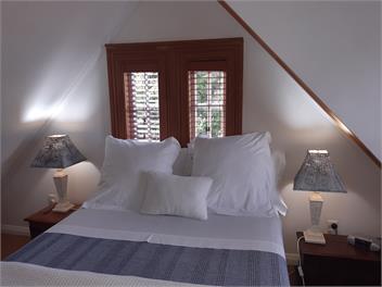HARBOUR VIEW COTTAGE - Boutique Accommodation - Auckland