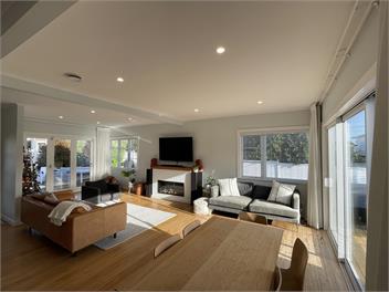 Large Family Pad with Pool! - Auckland