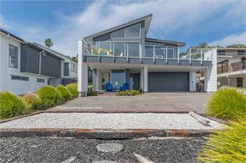 Maraetai Couples Retreat (Bachcare) - Auckland