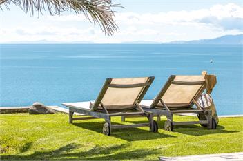 PAH VIEW HOUSE: Coast and Country - auckland