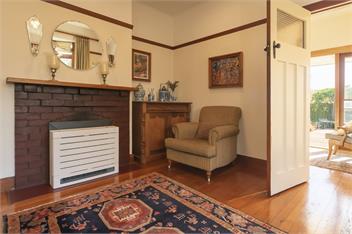 Elliott Street Gem - Nelson Inner-city Holiday Home! - Nelson 