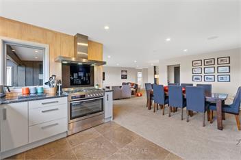 Lake Life Kinloch (Bachcare) - Taupo