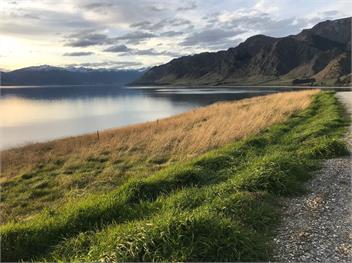 Lake Hawea Hideaway (Bachcare) - Lake Hawea