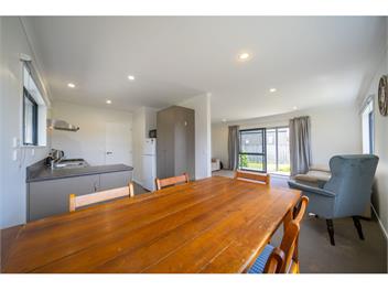 Cosy Lakeside (Bachcare) - Manapouri
