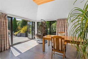 Mountain View Retreat (Bachcare) - Wanaka