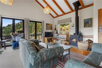 Karearea Cottage (Bachcare) - Purau
