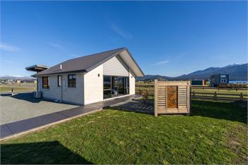 The Tranquil Edge (Bachcare) - Te Anau