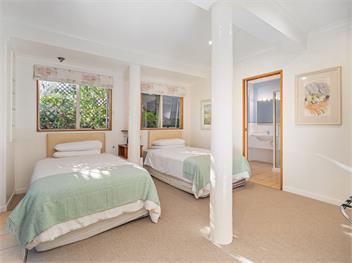 The Mount Paku Bach (Bachcare) - Tairua