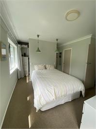 AVAILABLE for AIMS and CHRISTMAS - Tauranga