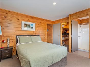 Family Tides Retreat (Bachcare) - Coromandel