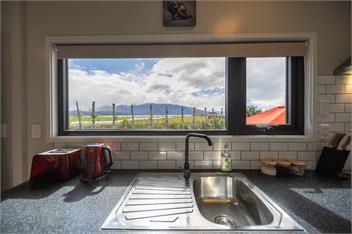 Ducati House (Bachcare) - Te Anau