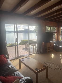 Lake Cottage - lake rotoma