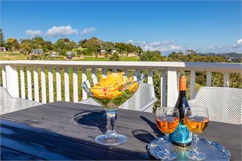 Garden and Bird Haven - Waiheke Island