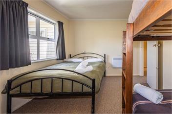 Kune Crib (Bachcare) - 