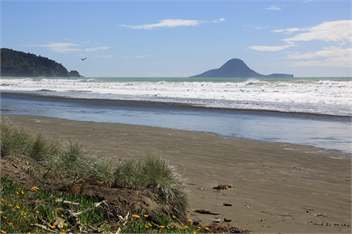 KBHH - Ohope Beachfront Paradise - (BUR1) - Ohope