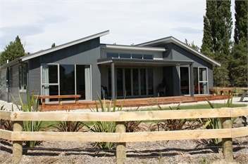 Black Forest Accommodation - Eight Houses just 40 minutes from LAKE TEKAPO - Lake Tekapo