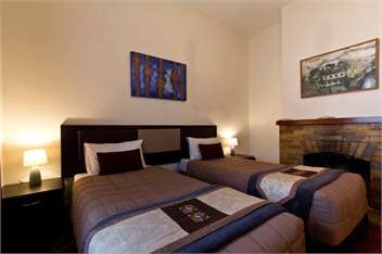 Brockworth Cottage - (Christchurch City and Country Cottages) - 