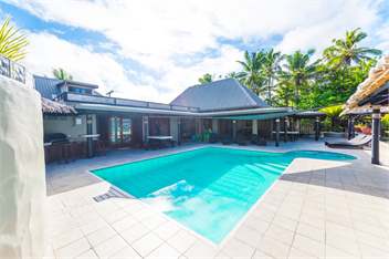 Coral Palms Beachfront Villa/Resort - Sigatoka