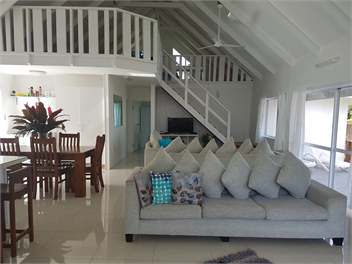 KAYNE'S House: Tikioki RAROTONGA - Rarotonga