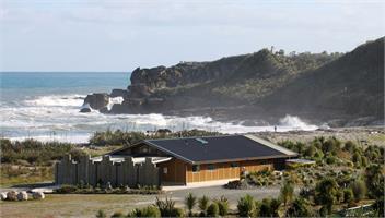 Seaside Takutai House - Hydrangea cottages - Punakaiki