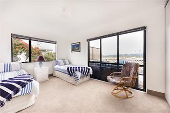 THE GREATEST GETAWAY - WARKWORTH