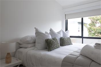 Deluxe Suite - Your Private Sanctuary Awaits - Auckland
