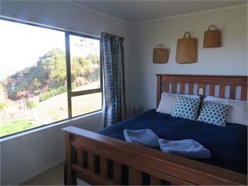 Hilltop Haven - Coromandel Town