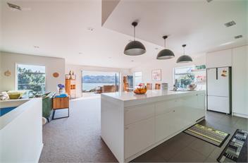 Hidden Gem at the backyard of Christchurch - Diamond Harbour