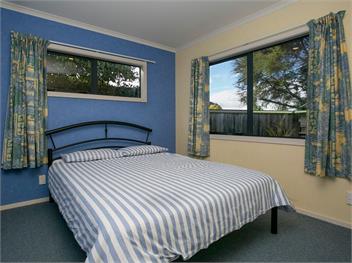 Laid Back on Lakewood (Bachcare) - Taupo Central