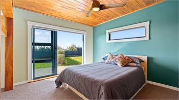 Coastal Daze (Bachcare) - New Plymouth