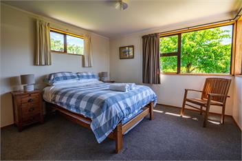 Downtown Delight (Bachcare) - Wanaka