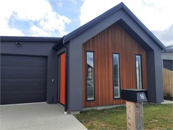 Colour on Cairnmuir - Wanaka