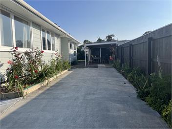 Turangi urban hide away. - Turangi
