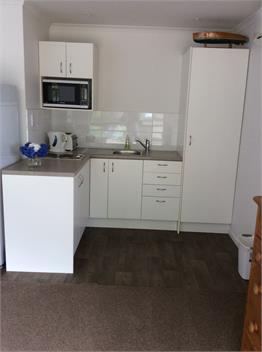 Onepoto Cottage (main house) or add Onepoto 2 for extra guests - Rotorua