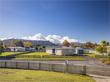Mountain Snow Base (Bachcare) - Ohakune