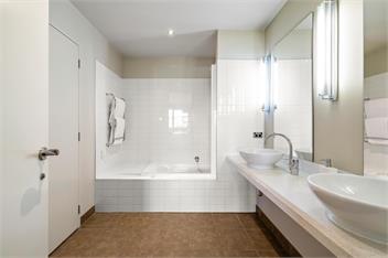 Vailmont Villa, Central Queenstown - Queenstown