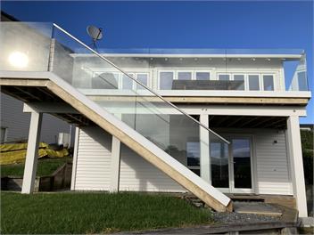RAGLAN - STUNNING HARBOUR VIEWS - Waikato