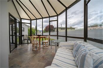 Ferg Escape (Bachcare) - Te Anau