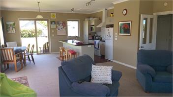 Place in the Sun - Central Otago